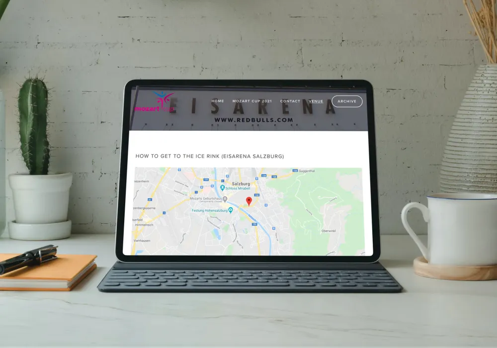 Mozart Cup Website am Tablet mit Google Maps